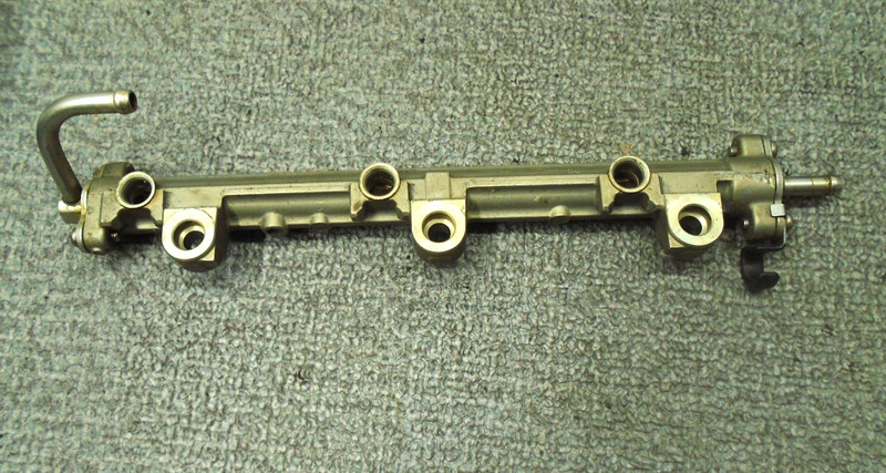 Fuel Delivery Pipe Assy 69J-13160-00 YAMAHA OUTBOARD 2002-2010 200-225HP Part