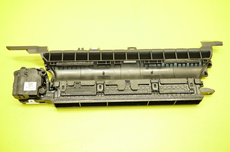 🔅2017-2023 TESLA Y OEM.INSTRUMENT PANEL - AIR VENT - ASSEMBLY-DRIVER 1083320-F