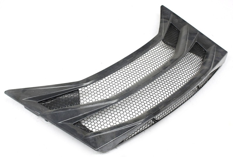 OEM Rear Panel Grille For Chevy C8 Corvette Stingray Convertible 84831010