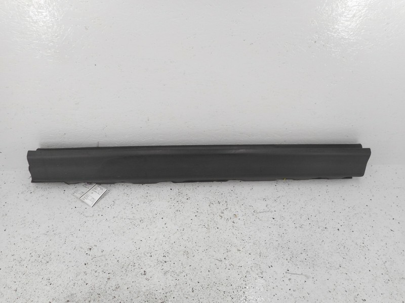 BMW X5 Rocker Panel Moulding Side Skirt Driver Left W/O Running OEM 200-2006