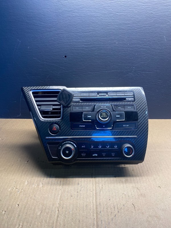 2013 Honda Civic Radio AM/FM Climate Control Air Vent Bezel AB4312 DG