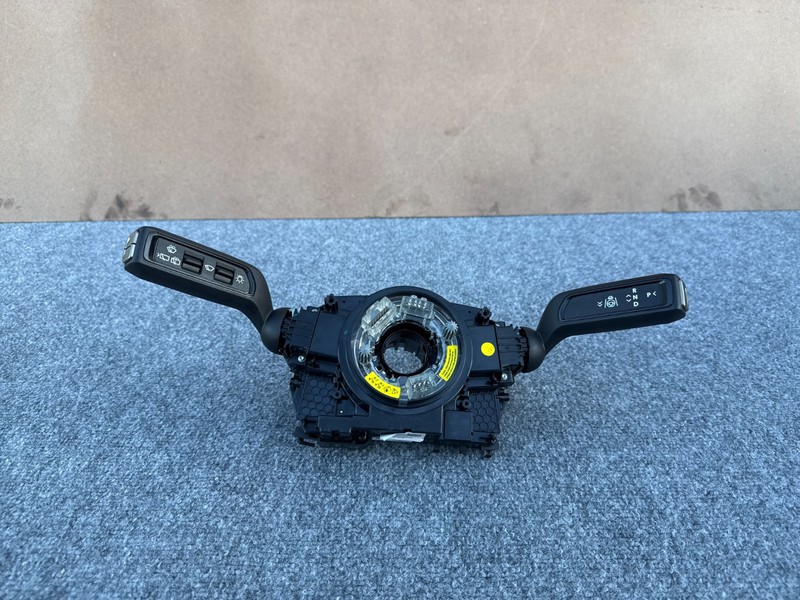 RIVIAN R1S R1T 22-24 OEM STEERING COLUMN WIPER TURN SIGNAL COLUMN SWITCH ASSY