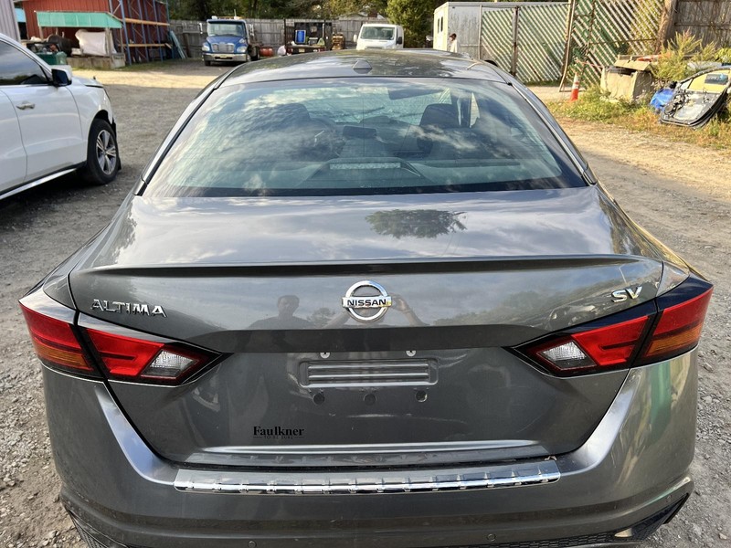 2019-2025 Nissan Altima Deck Lid Gray