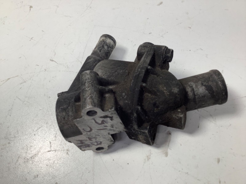 84-87 Honda Civic Thermostat Housing Case 19320-PE0-660 OEM
