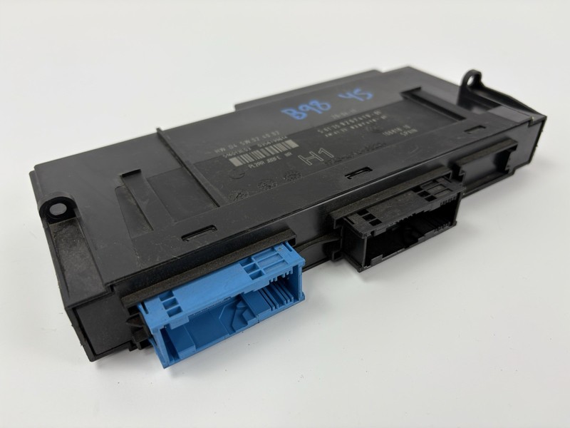 BMW E90 LCI Body Control Module H1 61359267419 9267419