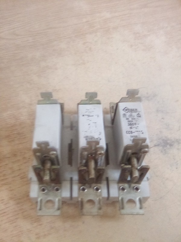 Lot Of 3 Weber 500V 269-2 W/ Weber VDE-0636/2