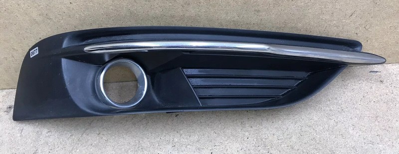 2011 12 13 2014 CHRYSLER 200 Front Bumper Right Fog Light Bezel Grille Cover OEM