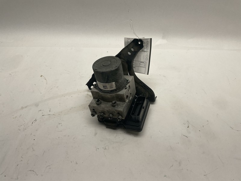 2014-2015 ACURA MDX ABS ANTI LOCK BRAKE PUMP VSA MODULE W/ BRACKET OEM FWD BASE