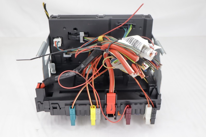 10-13 Mercedes W221 S550 S400 S65 AMG Rear Sam Fuse Box Relay Module Control OEM