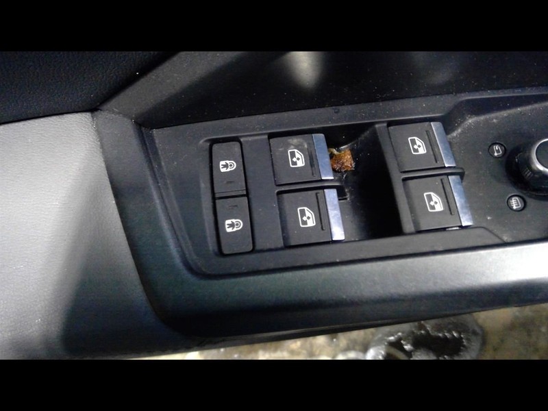 Driver Front Door Switch Driver's Window Fits 19-23 AUDI Q3 1579362