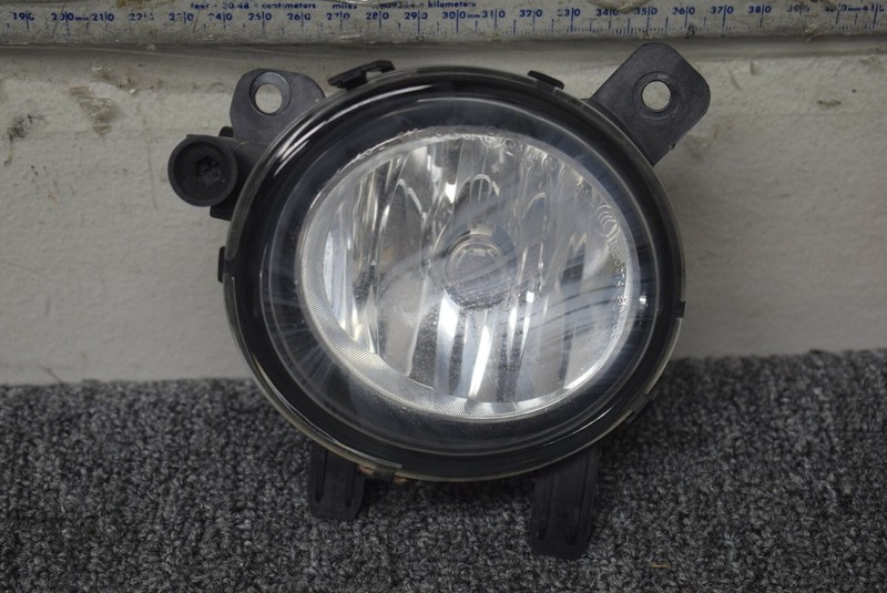 2015-2018 BMW M3 FOG LIGHT FACTORY OEM