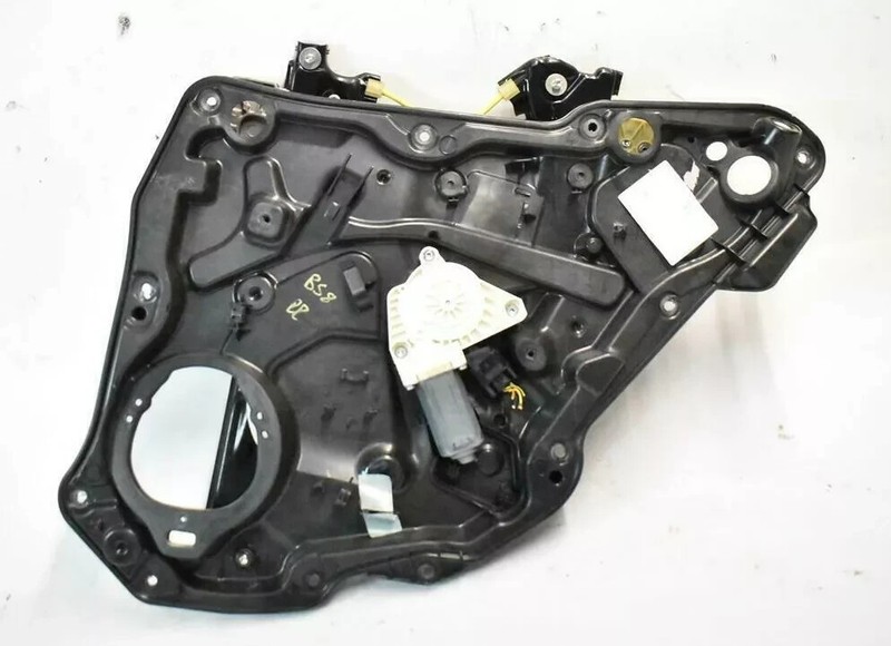 14-19 Mercedes CLA250 C117 Rear Right Side Door Window Regulator W/ Carrier OEM