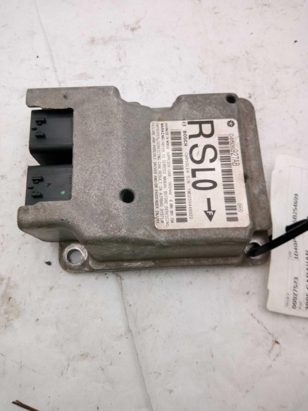 Used Air Bag Module fits: 2005 Dodge Caravan Air Bag occupant restraint ID 46069