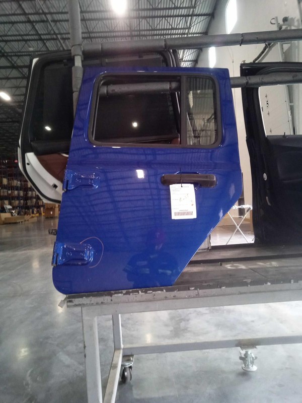 2019 Jeep Wrangler Left Door Blue Rusty 681563 79000 Miles OEM Used Part