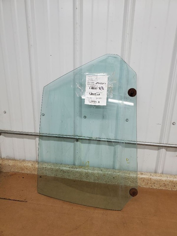 Driver Left Rear Door Glass Lesabre Sedan Fits 71-74 BUICK 291570