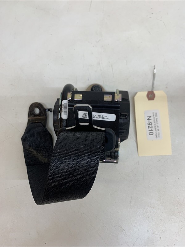 17-22 TESLA MODEL 3 REAR LEFT OR RIGHT SEAT BELT RETRACTOR 108128101E 9210 B70