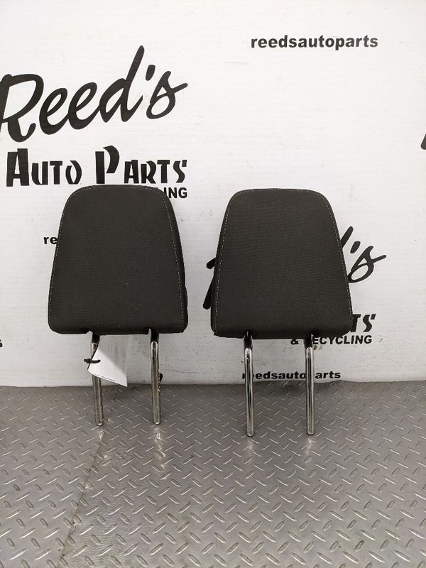 2020-2023 SILVERADO FRONT HEADREST PAIR LEFT & RIGHT 1165857