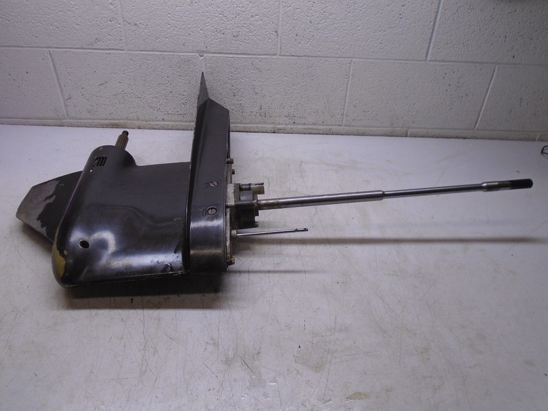 D 1989 Force 85 hp Gearcase Lower Unit Complete 1600-819196A FC663054 20" Shaft
