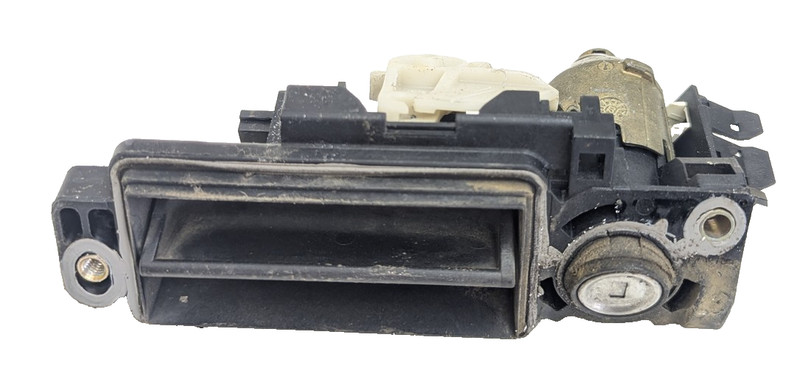 2001-2009 Mercedes E500 Trunk Lid Lock Latch Handle OEM 2037500093
