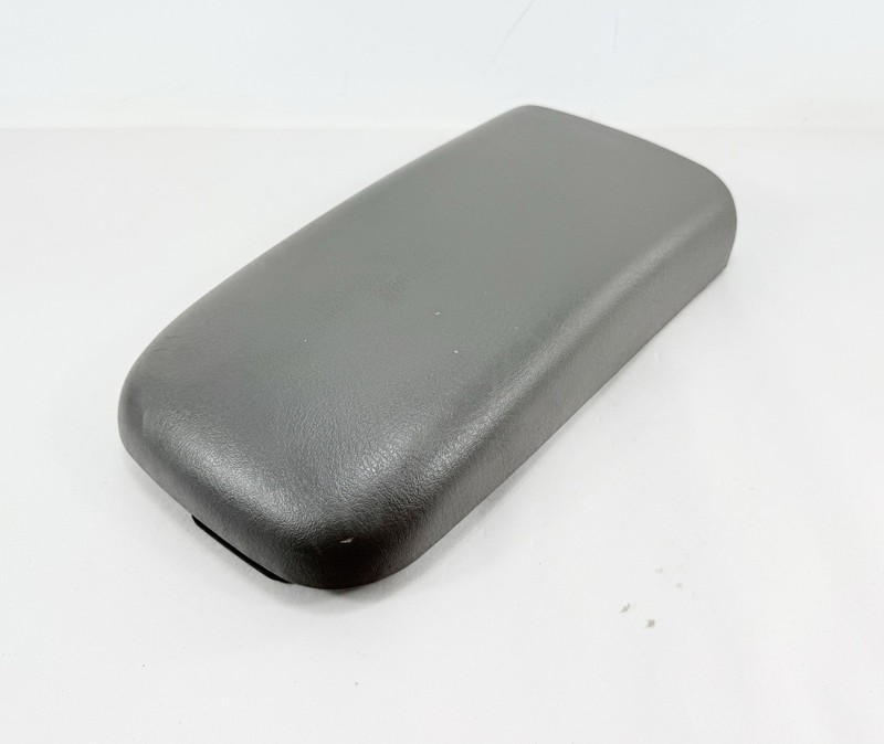 2002-2009 Chevy Trailblazer GMC Envoy Center Console Armrest Lid Dark Gray OEM