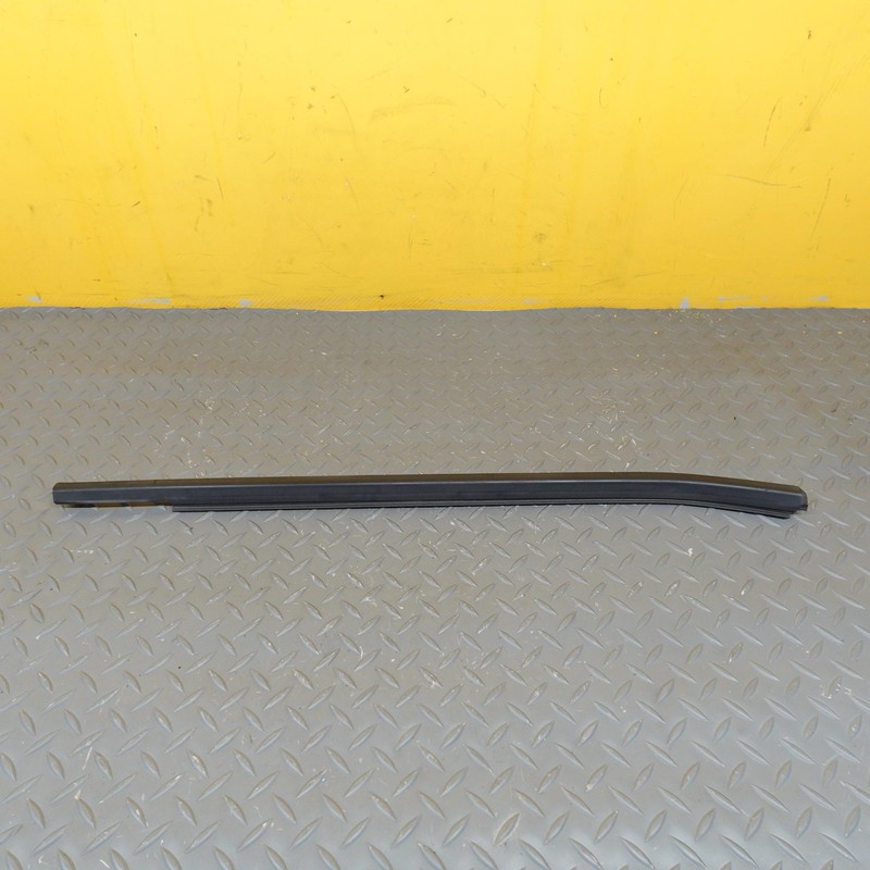 2022-2025 FORD MAVERICK REAR RIGHT PASSENGER SIDE DOOR WINDOW BELT MOLDING OEM