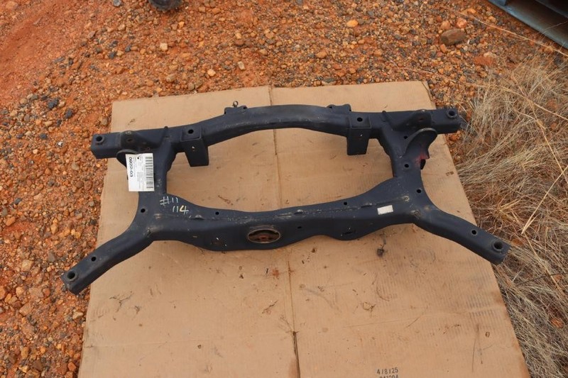 2018-2023 HYUNDAI KONA 1.6L AWD REAR UNDERCARRAIGE CROSSMEMBER SUBFRAME OEM