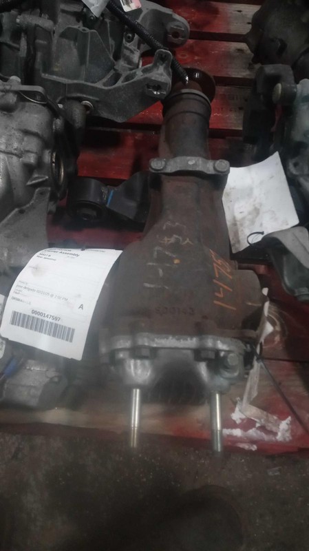 2015 Subaru Legacy Differential Carrier Assembly 4WD OEM 134K Miles Silver