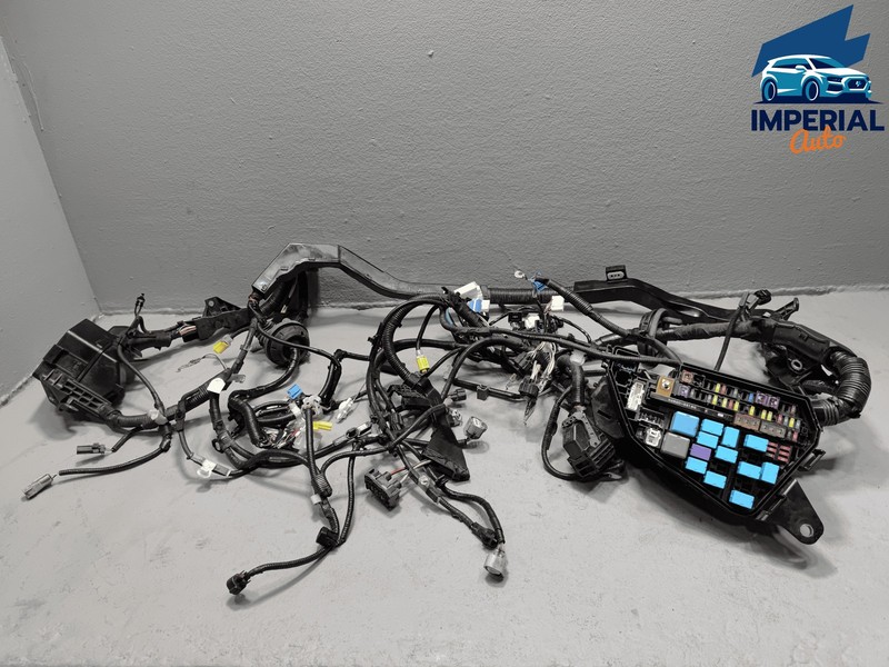 2019-2020 TOYOTA RAV4 XLE 2.5L ENGINE ROOM WIRE WIRING HARNESS & FUSE BOX OEM