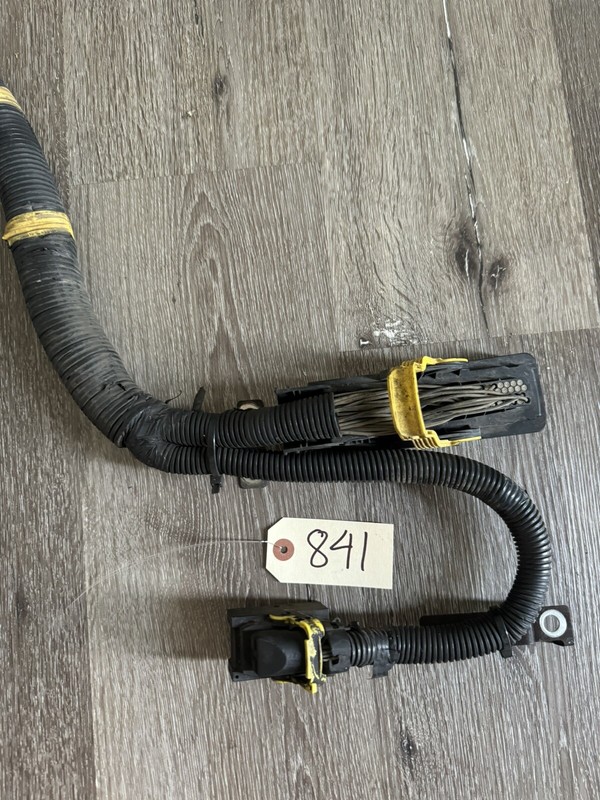 FREIGHTLINER CVR-PLUG #1418421-1 #000 153 14 22