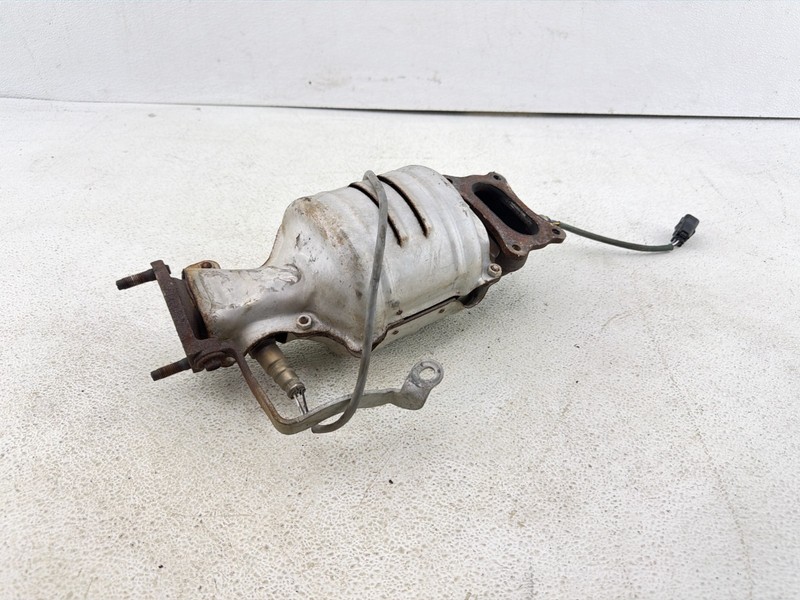 2018-2020 Acura TLX 2.4l Rear Engine Manifold Muffler Exhaust OEM
