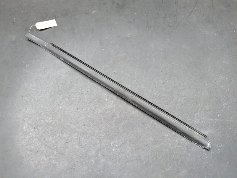 Front Left Door Exterior Belt Molding 2018 Ford Explorer BB5Z-7821453-A 13- 2019