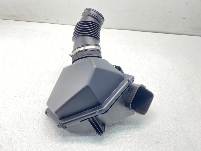 12-24 BMW F90 F92 M5 M8 Right Side Air Intake Muffler Filter Box Housing OEM✅