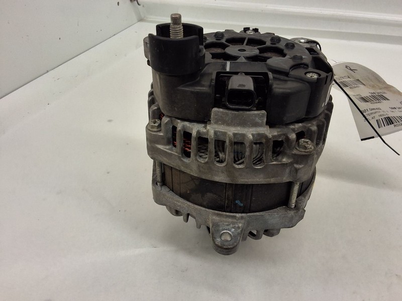 Alternator ID 13539728 Fits 20-22 CT5 3364971