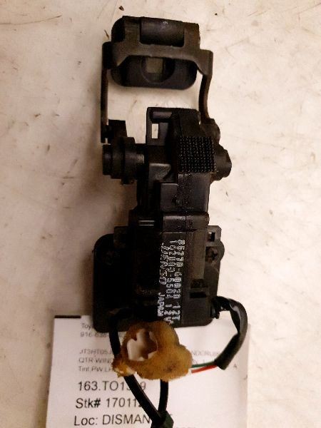 1999 TOYOTA LANDCRUIS REAR DRIVER LEFT QUARTER WINDOW REGULATOR