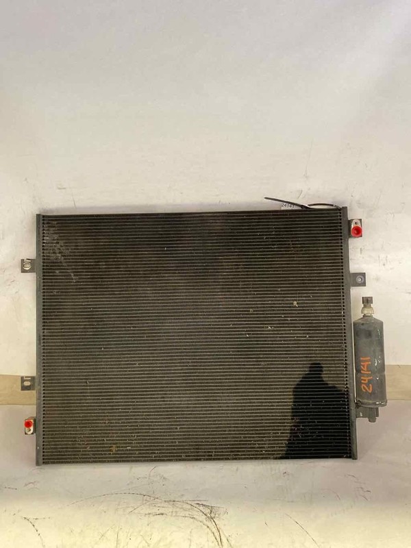Condenser NISSAN TITAN 17 18 19 20 21