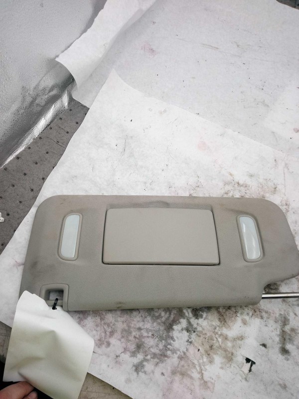 Used Left Sun Visor fits: 2011 Gmc Acadia illuminated Left Grade B