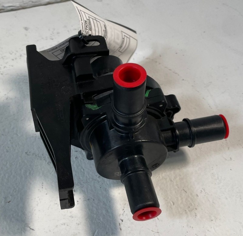 2022-2024 HYUNDAI IONIQ 5 ENGINE AUXILIARY COOLANT WATER PUMP VALVE # 107238