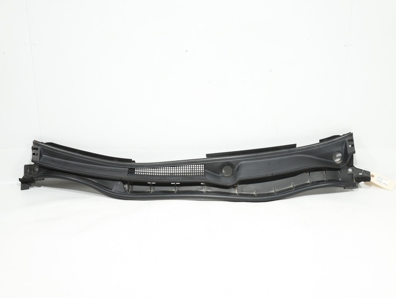 2016-2017 Lexus IS200T Windshield Wiper Louver Cowl Top Panel Cover OEM 74K