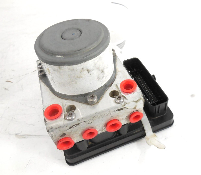 2015-2017 Jeep Renegade Anti Lock Brake ABS Pump OEM