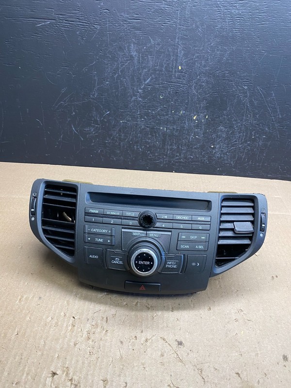 2011 to 2014 Acura TSX AM/FM CD Player Radio Audio System Air Vent OEM AC6474 DG