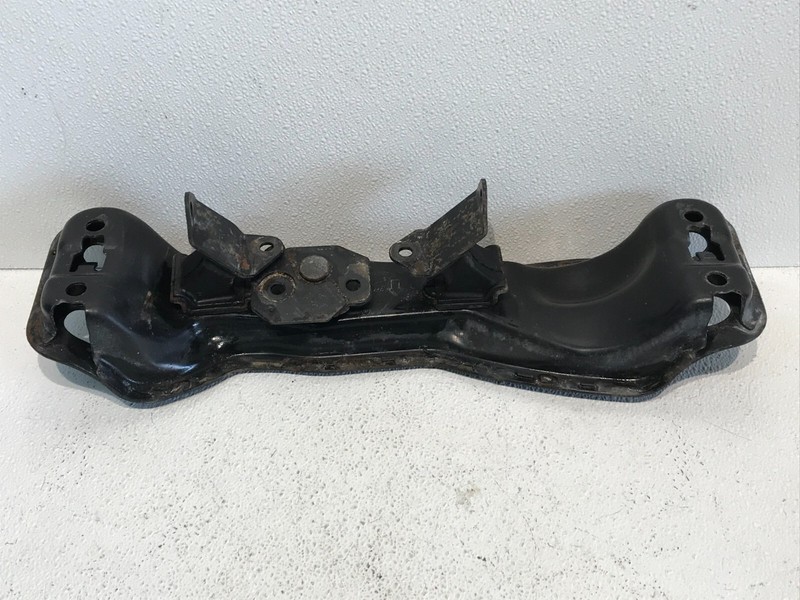 08-16 LEXUS LS600 LS460 5.0L AWD AUTOMATIC TRANSMISSION CROSSMEMBER MOUNT