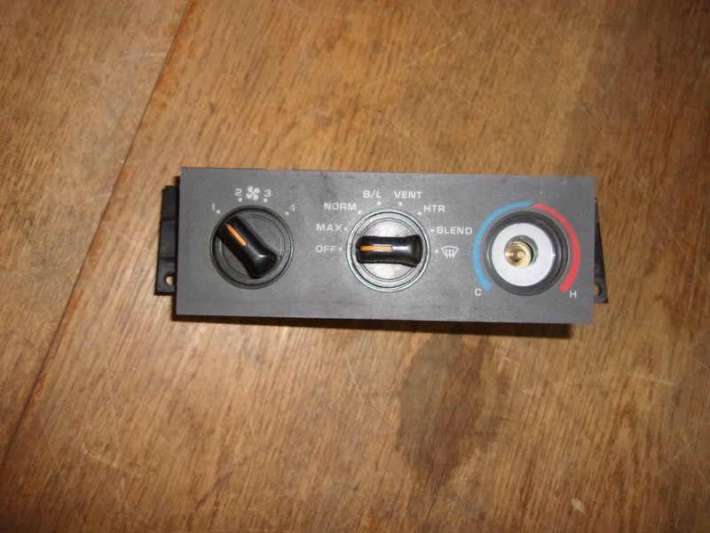 GM Pontiac AC Temp Heater Switch Panel Control 16135911 *FREE SHIPPING*