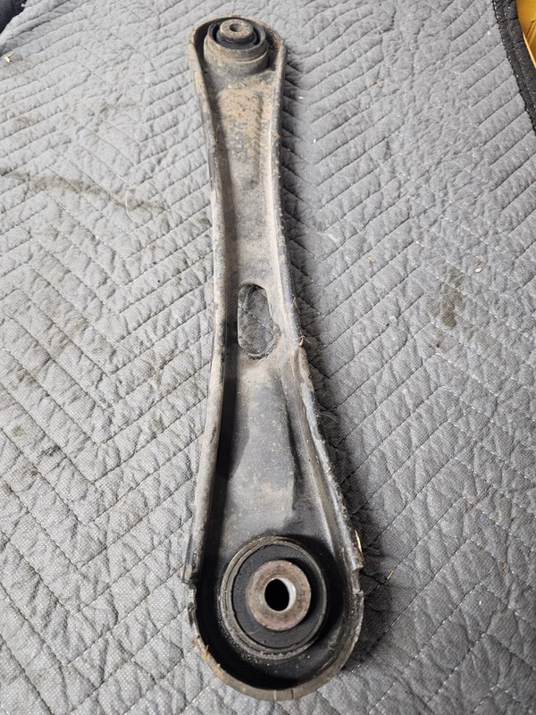 2010-2014 Ford Mustang GT 5.0L Coyote Rear Lower Control Arm OEM Factory Right