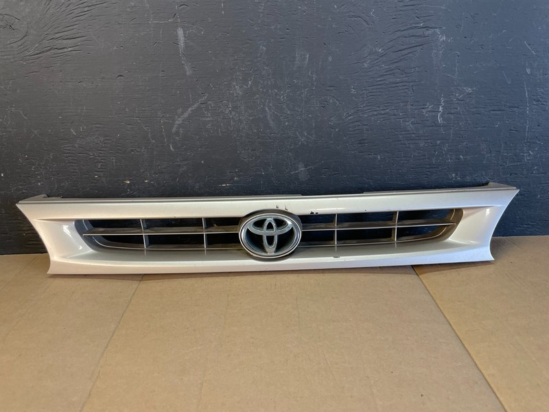 1996 to 1997 Toyota Corolla Grille Grill Front Upper Bumper OEM AC2082 DG