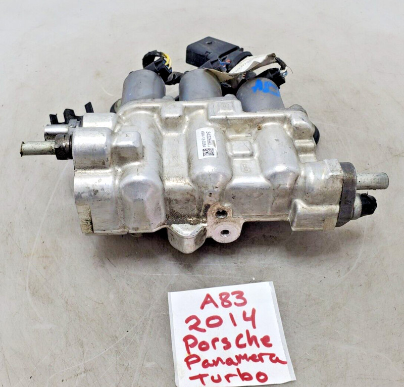 ✅ 10-16 OEM Porsche Panamera Turbo 970 Rear Sway Bar Valve Pressure Block 63k
