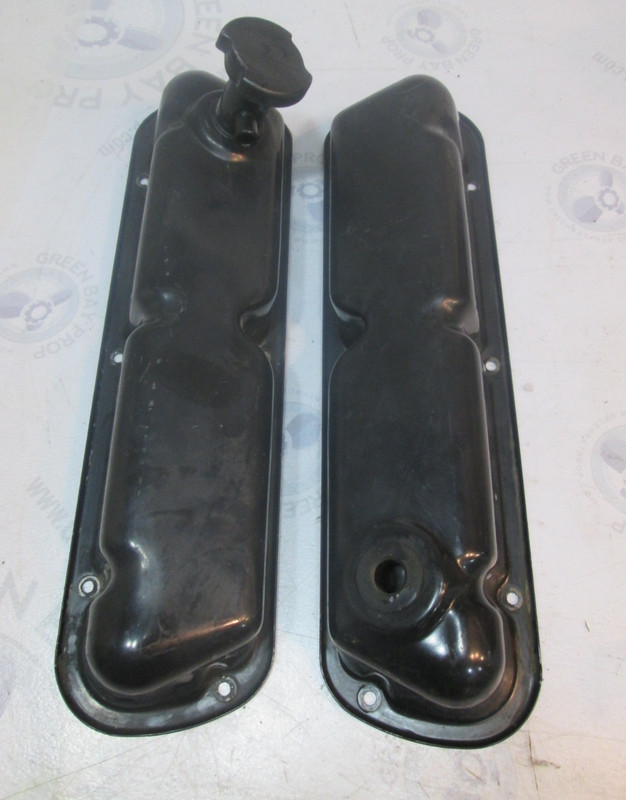 OMC Cobra Ford V8 Port Starboard Valve Covers 3853907 3856906