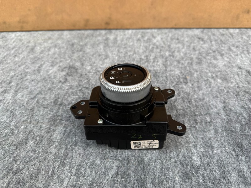 FORD MUSTANG MACH-E 2021-2024 OEM AUTO GEAR SHIFTER SELECTOR CONTROL SWITCH ASSY
