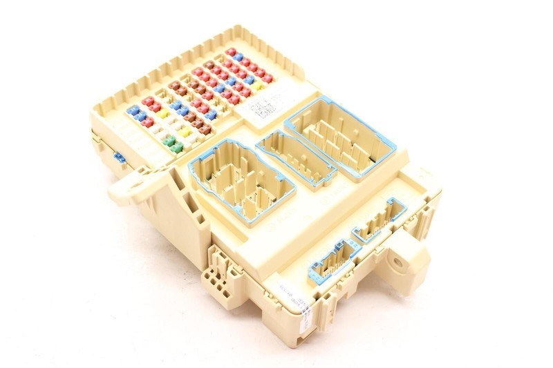 22-23 Kia EV6 Interior Cabin Fuse Box