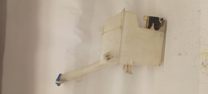 12-'13 HYUNDAI VELOSTER Washer Bottle reservoir w/rear wiper OEM