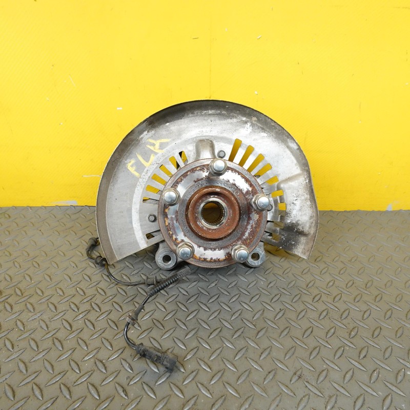 2017-2024 CHRYSLER PACIFICA LEFT DRIVER SIDE FRONT SPINDLE KNUCKLE 68189019AD